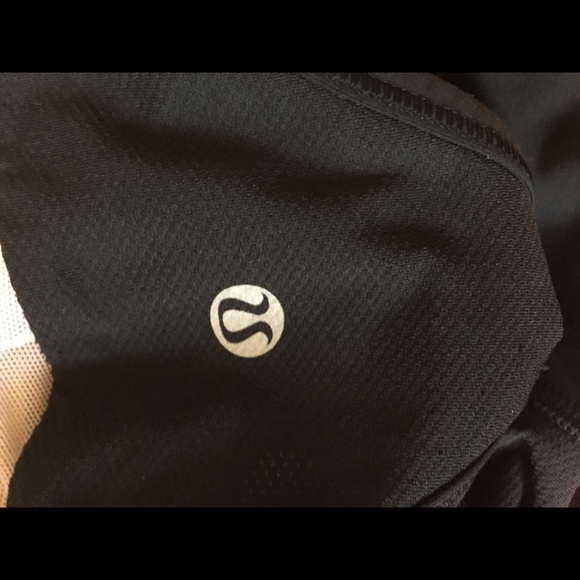 Pink & black color block lulu lemon tank - Picture 6 of 6